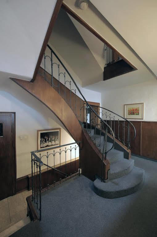 Hotel Am Hofgarten 3*