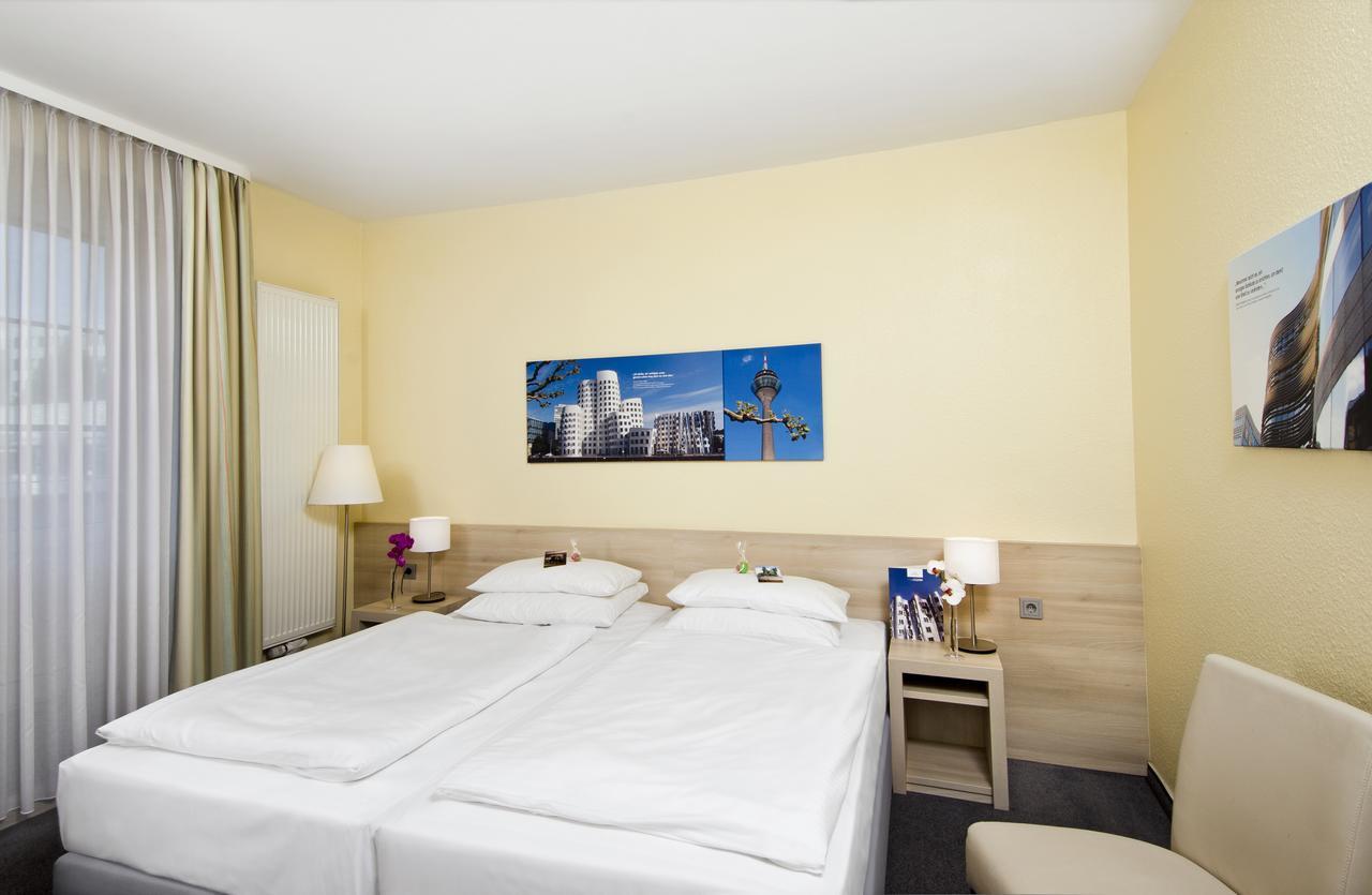 Am Hofgarten 3* Düsseldorf